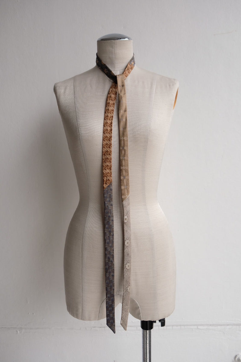 tie long choker