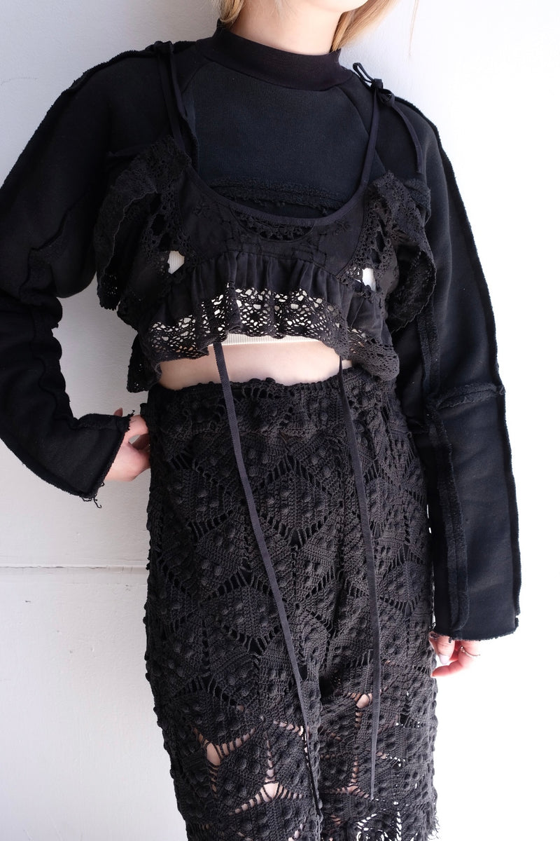 short high neck sweat