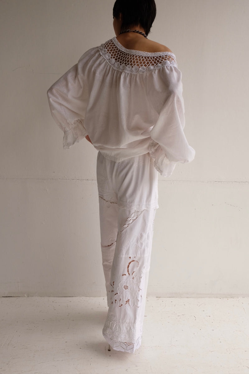 cutwork lace frill pants