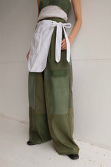 tuck wide pants