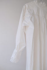 antique lace collar  night long dress