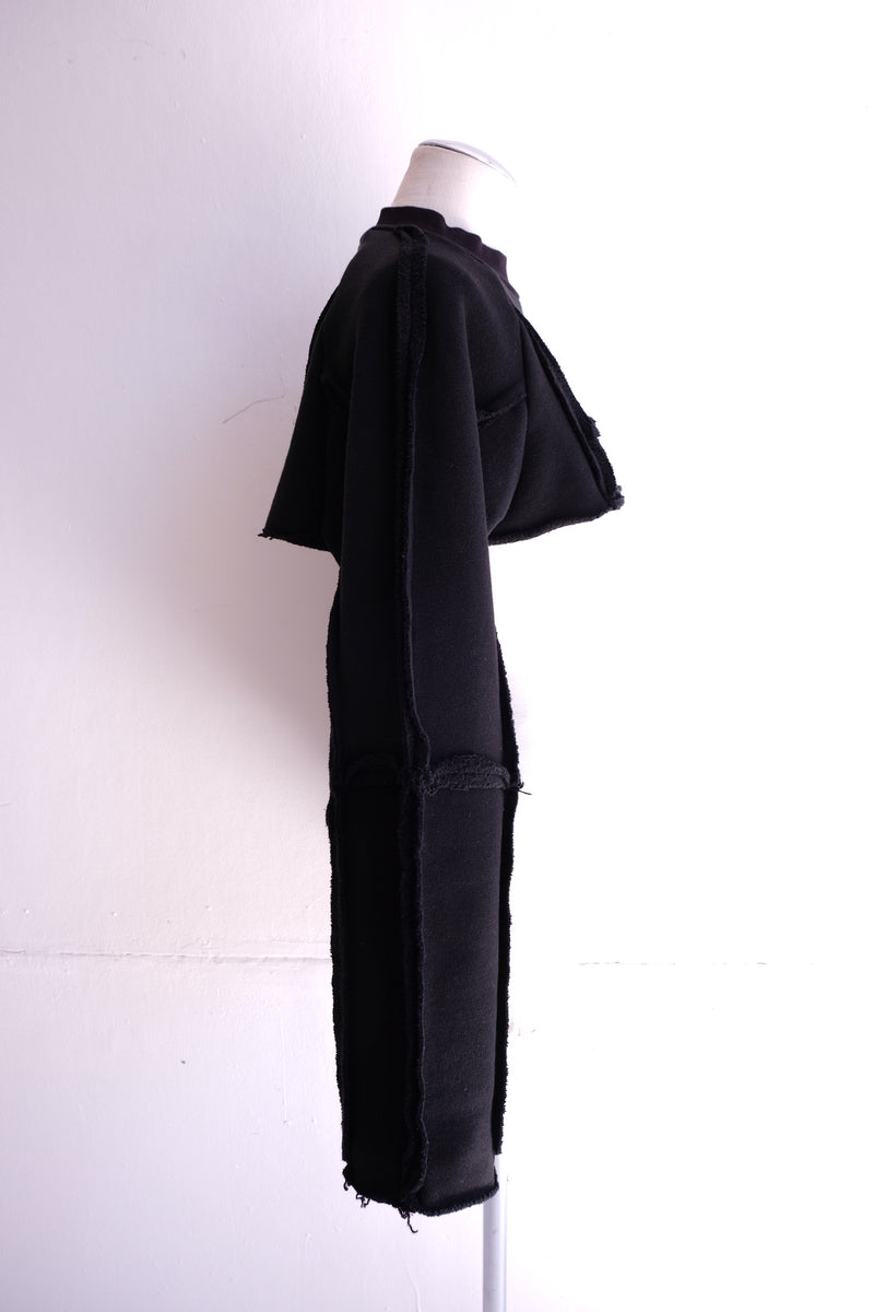short high neck sweat