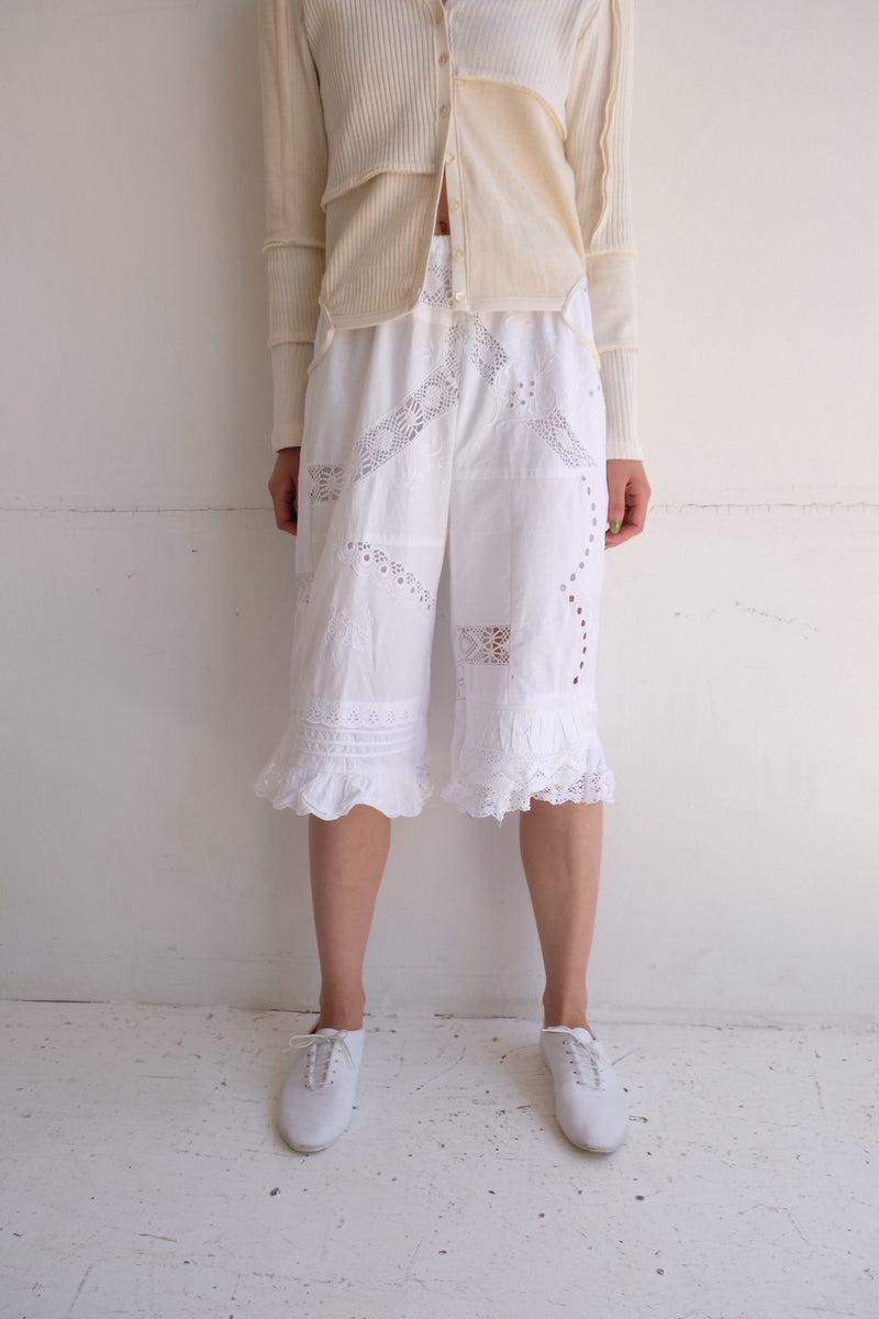 cutwork lace frill half pants