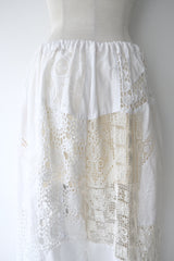 lace ballon cropped pants