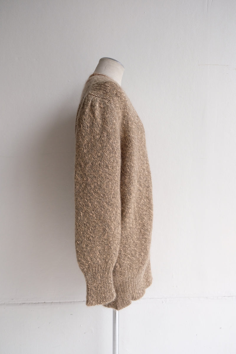 line wool cardigan