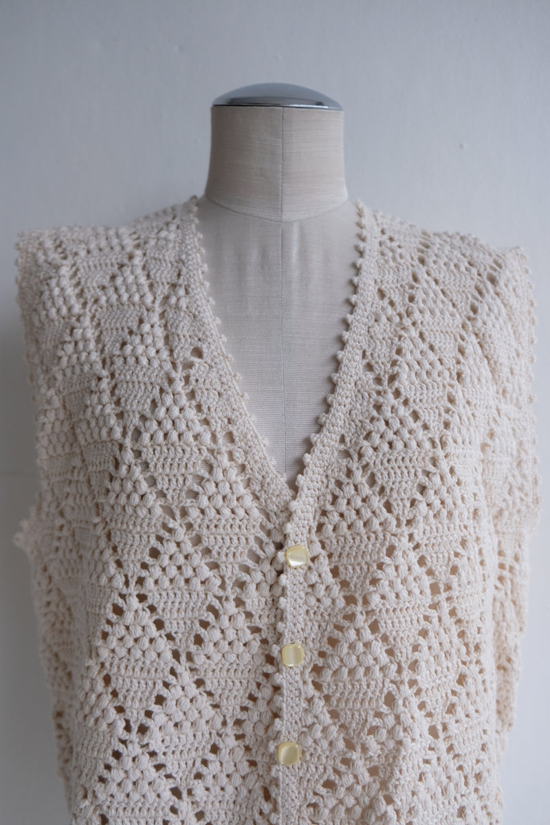 knit vest