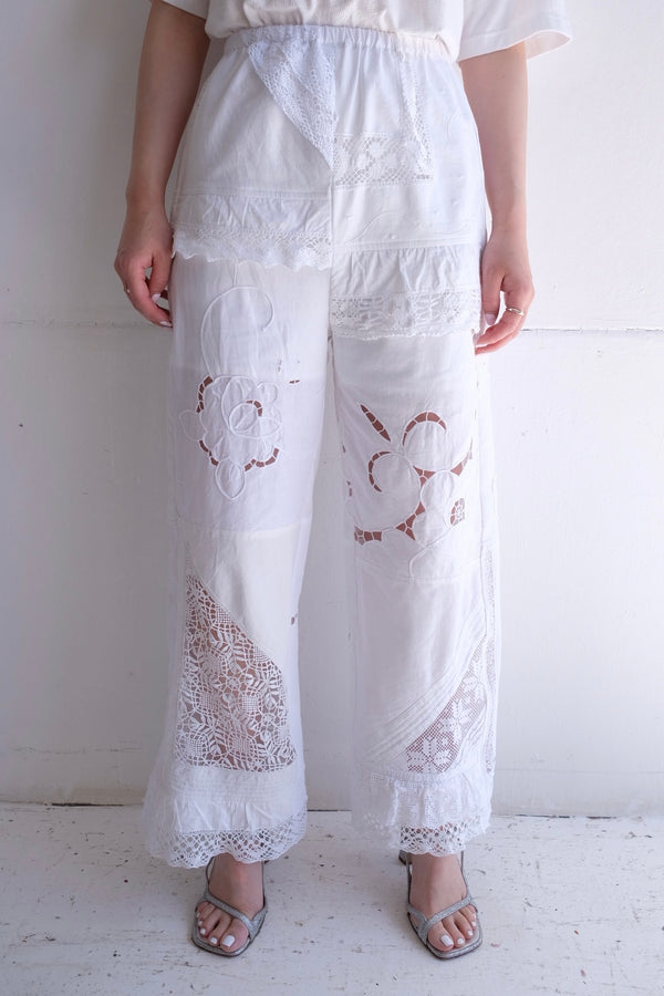 cutwork lace frill pants