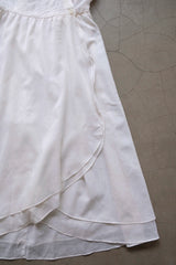 v-neck cache-coeur dress