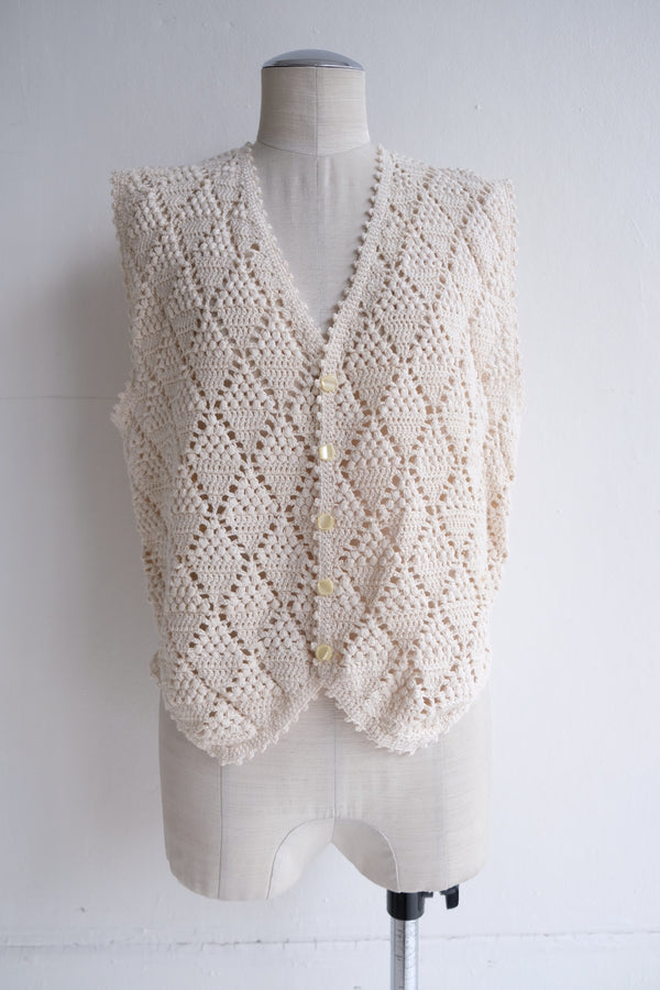 knit vest
