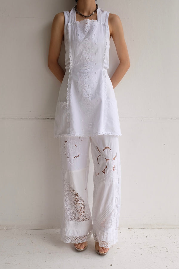 cutwork lace frill pants