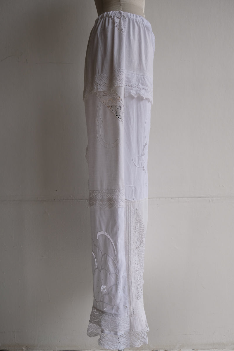 cutwork lace frill pants