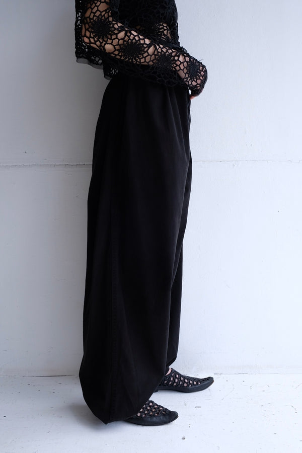 black snow pants