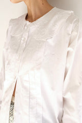 frill collar blouse