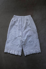 cutwork lace frill half pants