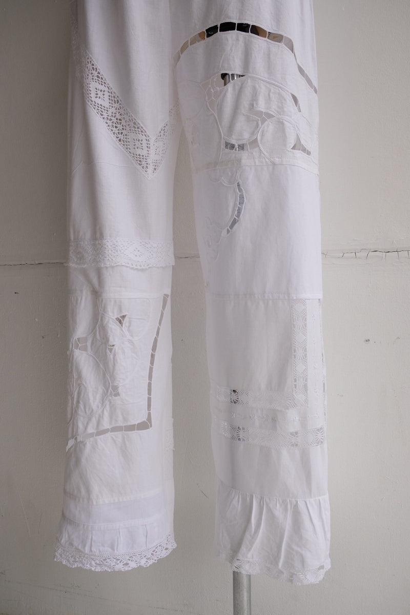 cutwork lace frill pants