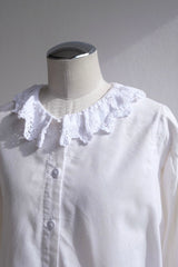 frill collar  blouse