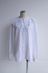frill collar  blouse