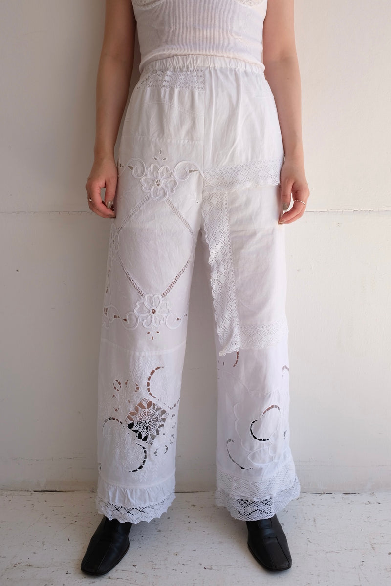 cutwork lace frill pants
