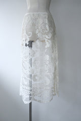 lace skirt
