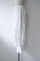 lace ballon cropped pants