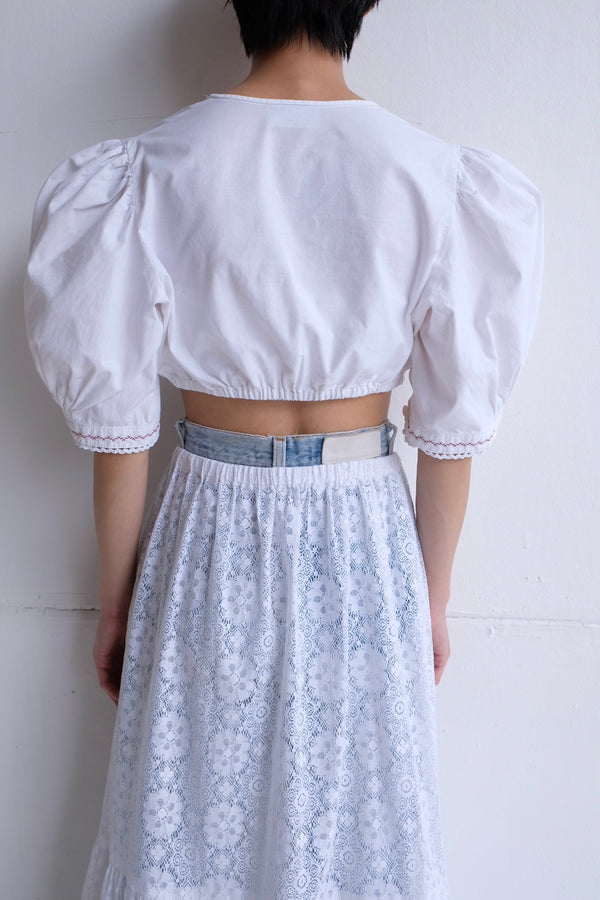 vintage embroidery cropped blouse