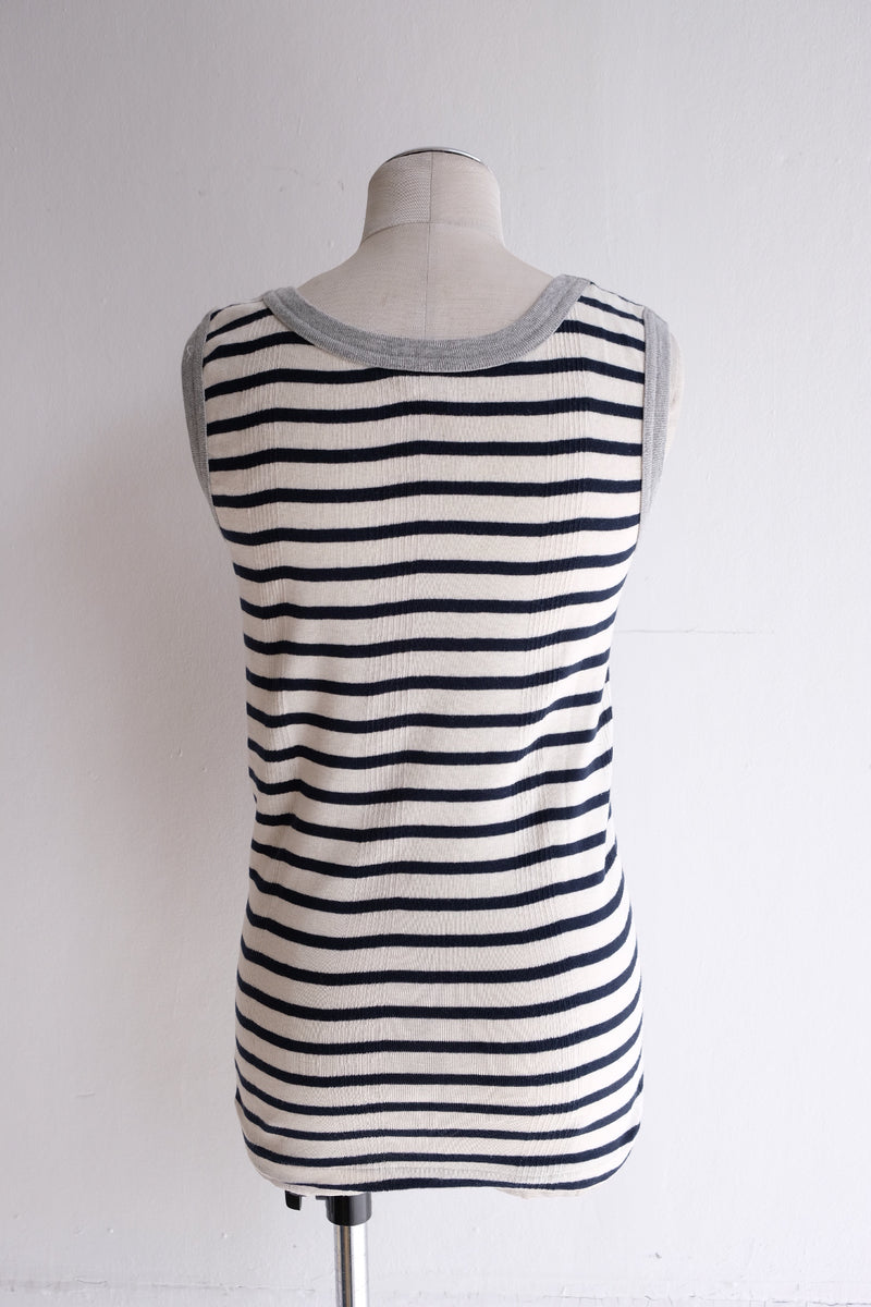 border tank top