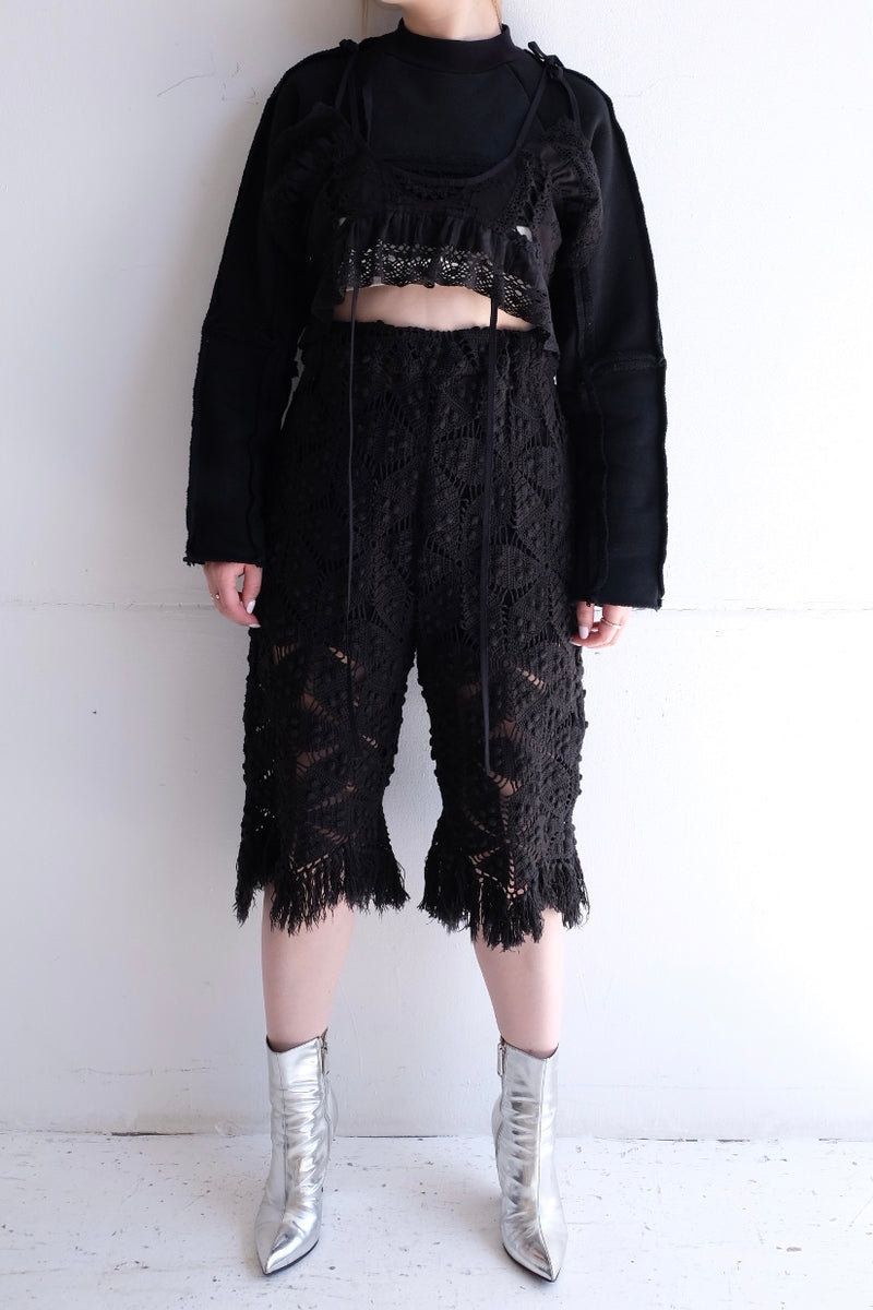 short high neck sweat