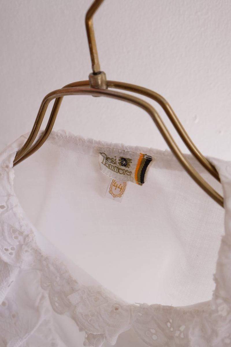 cotton lace trimmed blouse