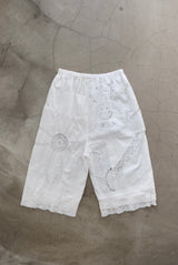 cutwork lace frill half pants