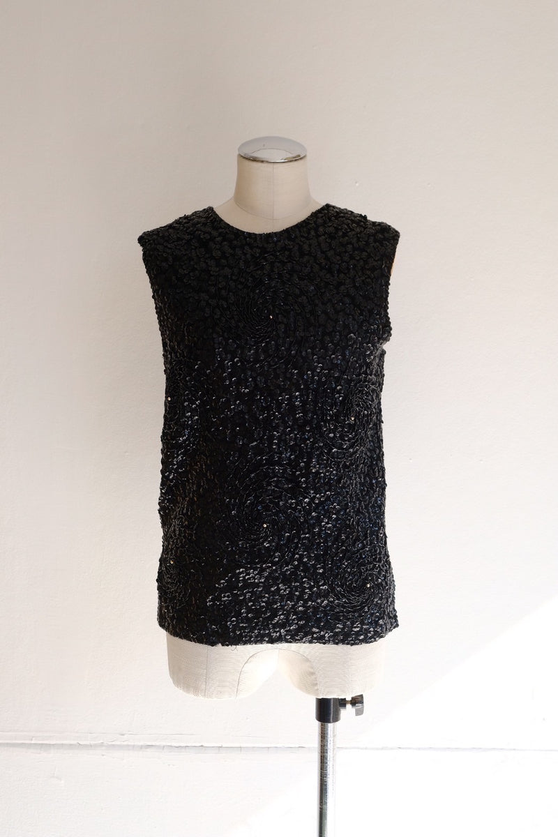 50's wool no-sleeve bijou top